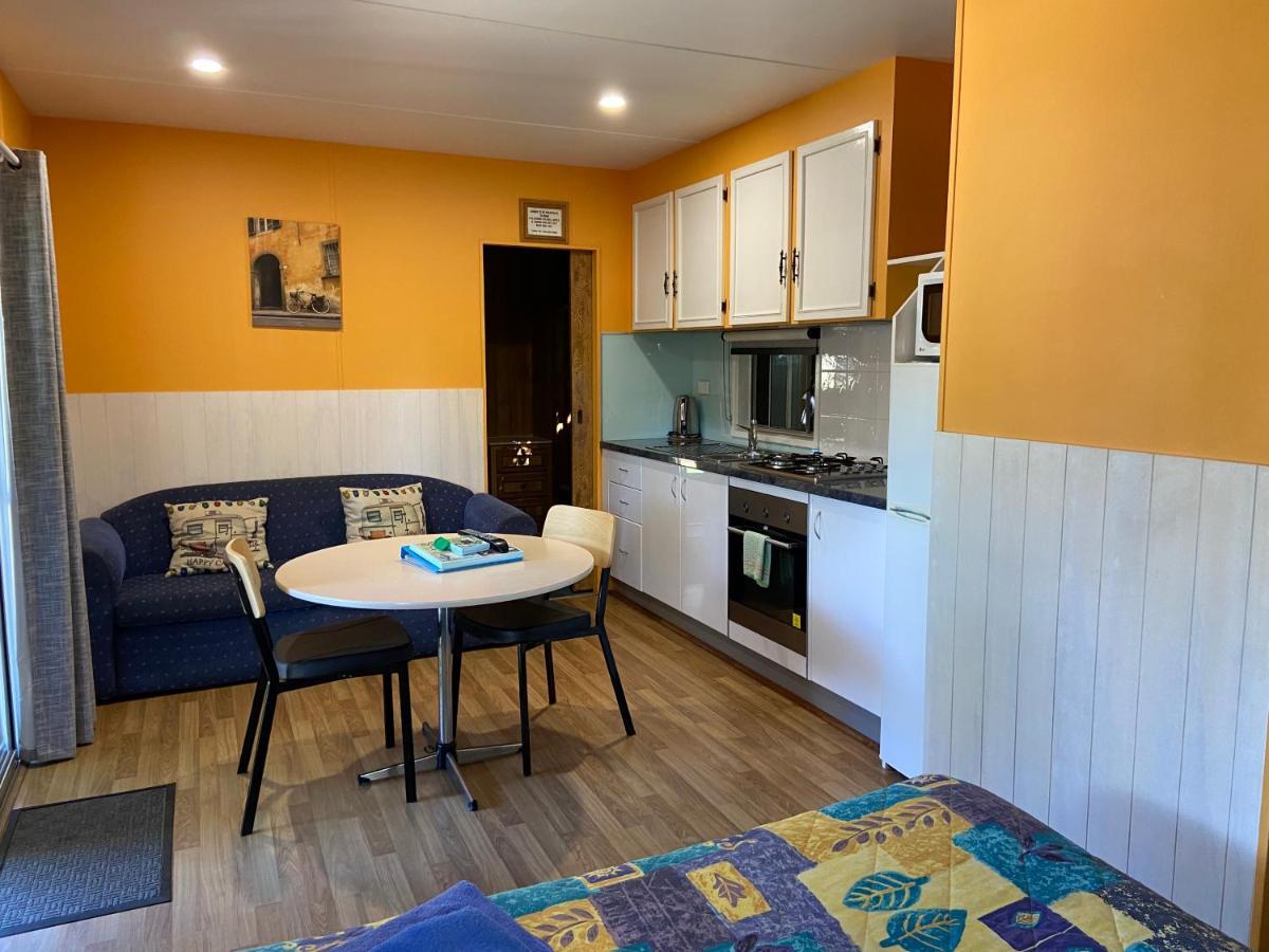 Beachcomber Caravan Park Mallacoota Luaran gambar
